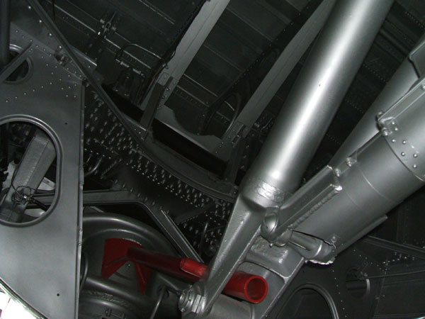 B-29 starboard undercarriage looking up and back