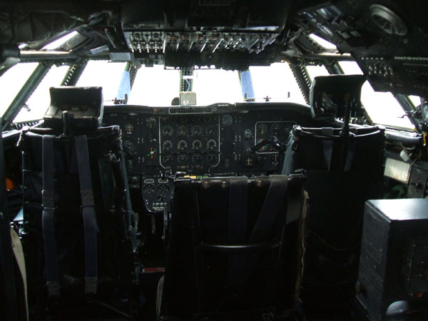 Bristol Britannia cockpit